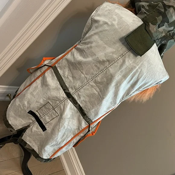 Mr & Mrs Italy Camouflage Jacket with fur collar - Picture 10 of 10